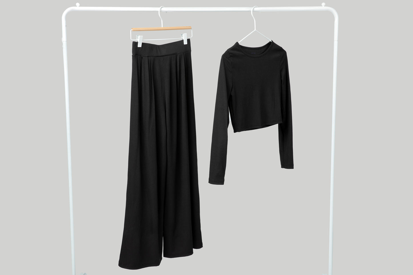 Noir Top